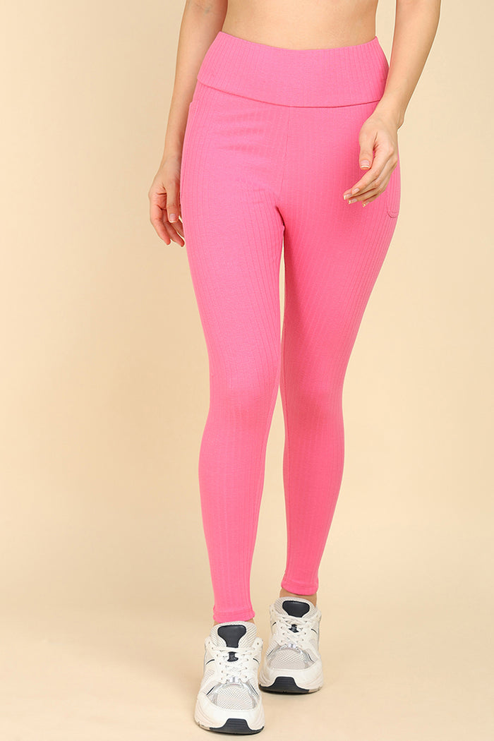 Pink Mom Legging side view; fabric adapts to body size and allows movement.