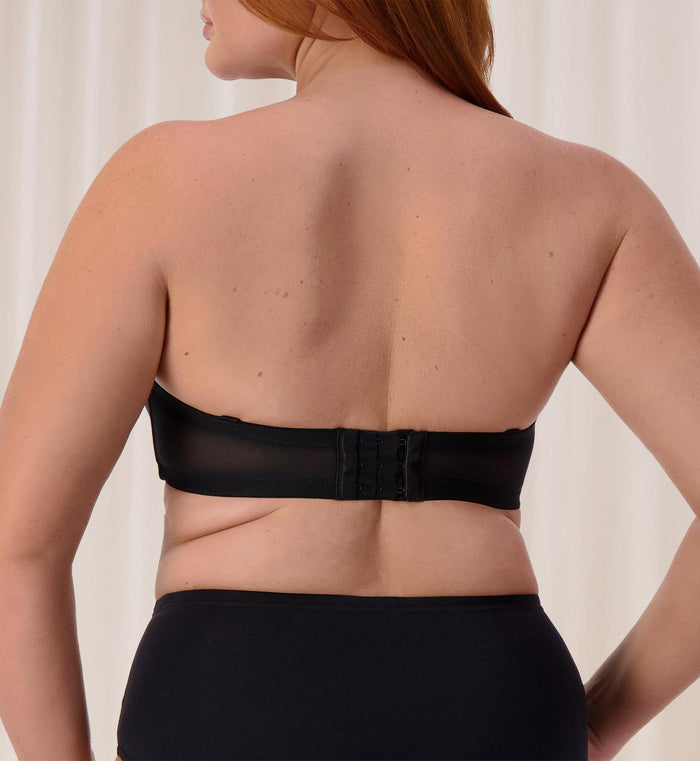 BLACK TRIUMPH BEAUTIFUL SILHOUETTE STRAPLESS BRA