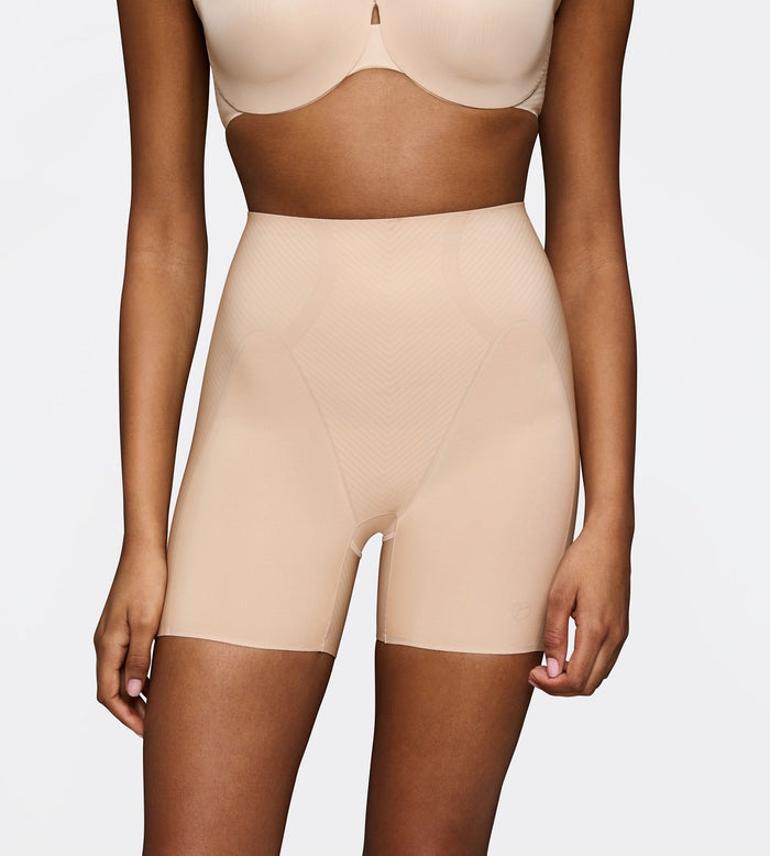 BEIGE TRIUMPH BODY MAKE UP ILLUSION CURVE SHORT BRIEF