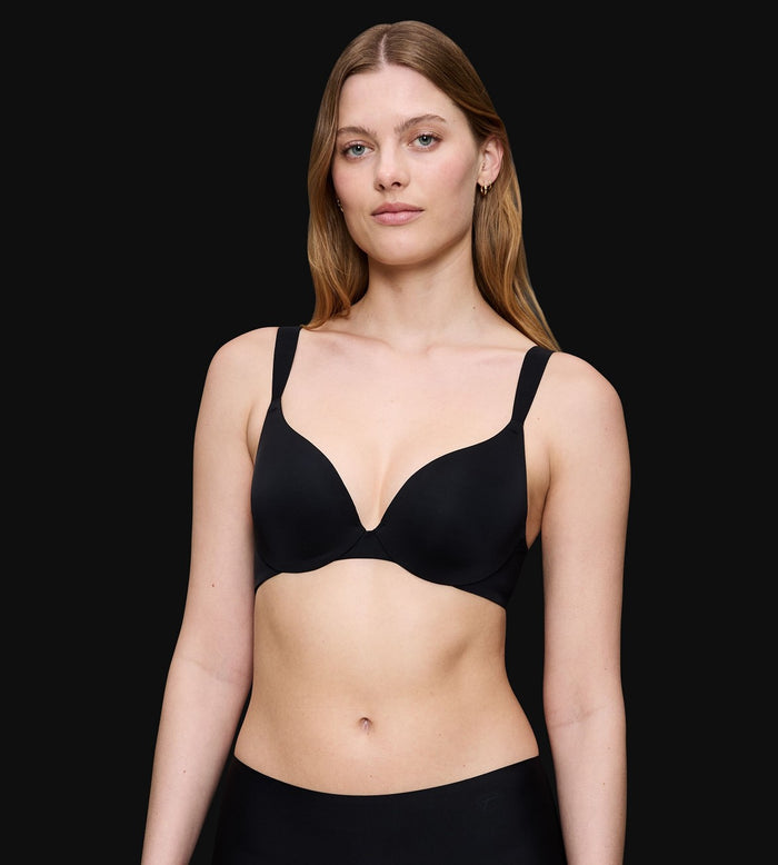 BLACK TRIUMPH BODY MAKE UP ILLUSION SMOOTH T-SHIRT BRA