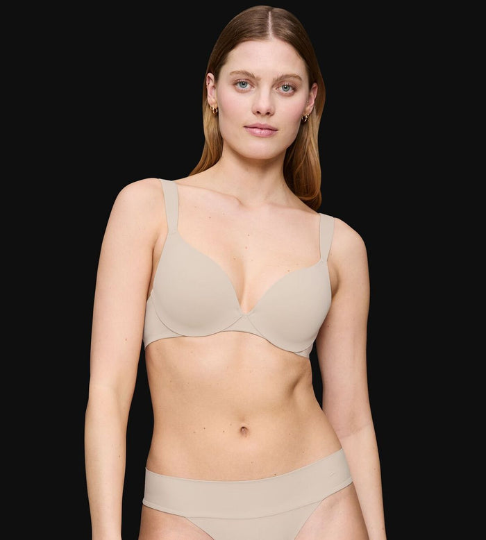 BEIGE TRIUMPH BODY MAKE UP ILLUSION SMOOTH T-SHIRT BRA