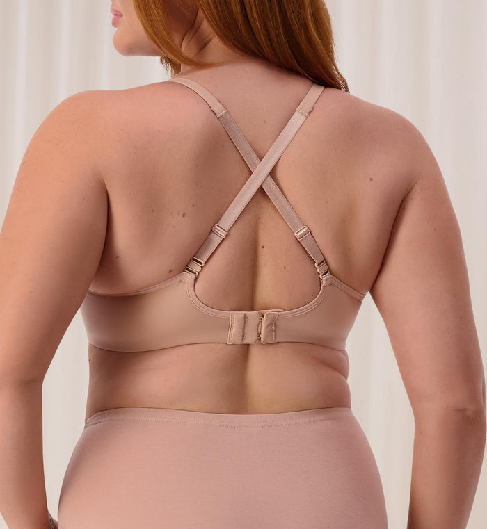 BEIGE TRIUMPH BODY MAKE-UP SMOOTH T-SHIRT BRA