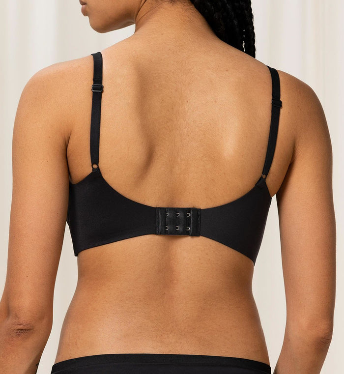BLACK TRIUMPH BODY MAKE-UP SOFT TOUCH WIREFREE BRA