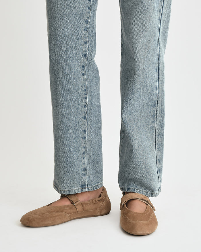 CHEVY CASUAL FLATS LATTE SUEDE