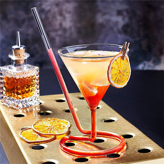 Cocktail glass with spiral straws