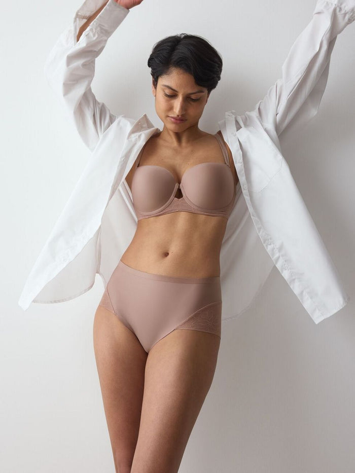 BEIGE TRIUMPH COMFORT CONTOUR MAXI BRIEF