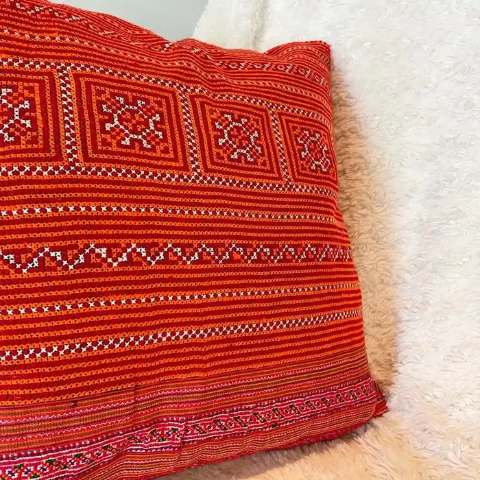 Vindigo cushion cover red ethnic embroidered front view with pattern