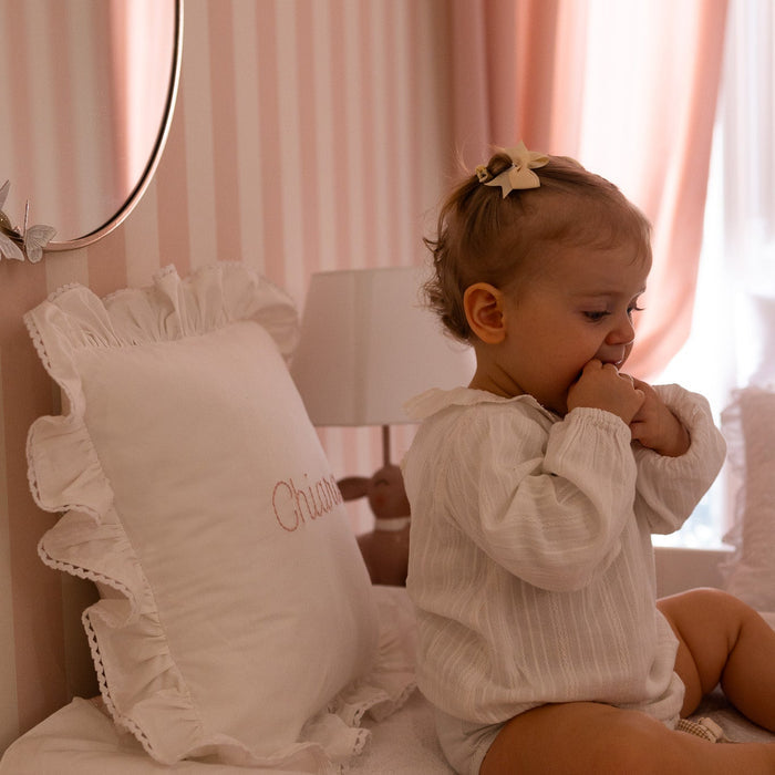Cushion cover - White Froufrou