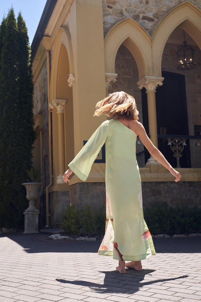 Easton Dress in Paradise Bloom - SODA Fashion Haus