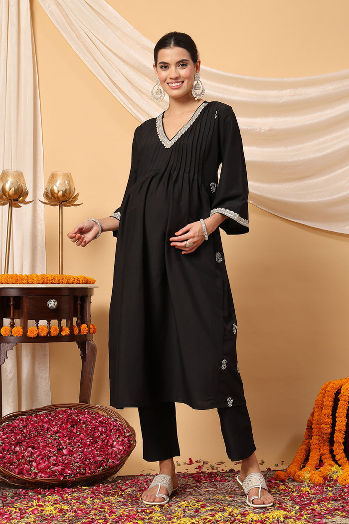 High-quality image of the Polyester texture and finish of the Elegant Black Festive Suit Set.