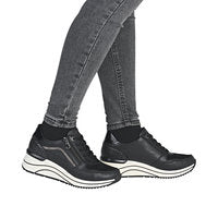 Eleni 16 - Black