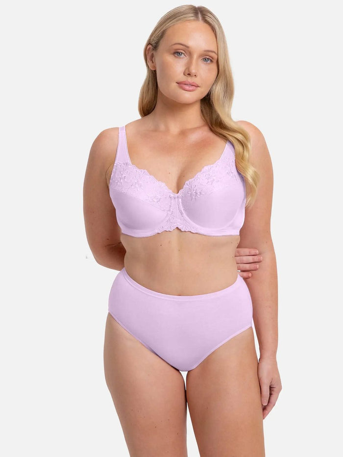 PINK TRIUMPH EMBROIDERED MINIMISER BRA