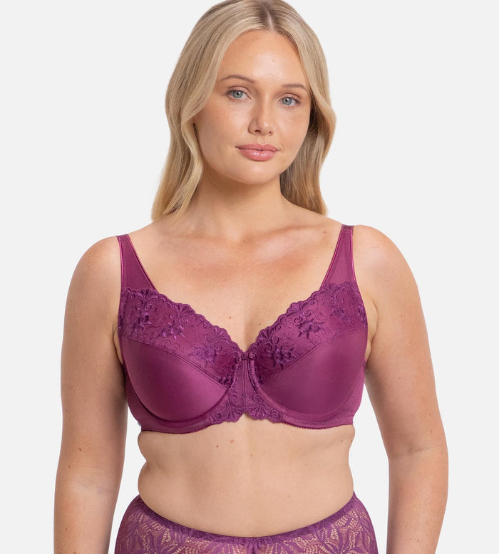 PINK TRIUMPH EMBROIDERED MINIMISER BRA