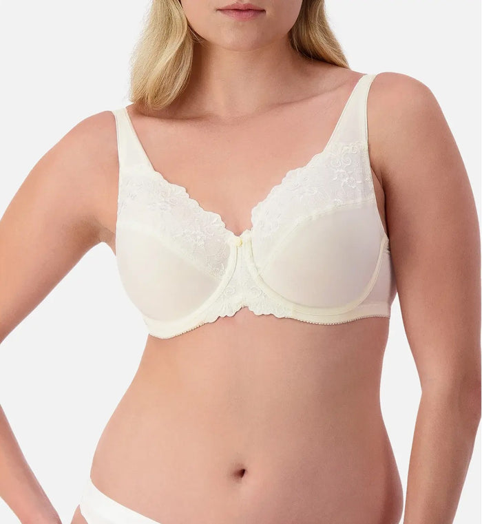 IVORY TRIUMPH EMBROIDERED MINIMISER BRA