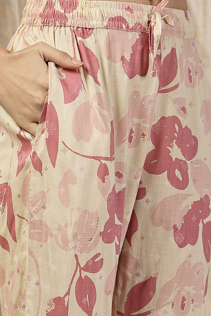 Comfort-focused image of the Embroidered Zip Kurta-Pant Rayon Kurta Set, designed for style through pregnancy and postpartum.