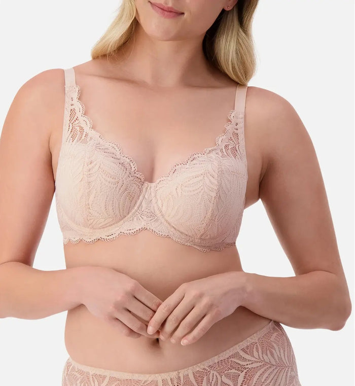 PINK TRIUMPH ESSENTIAL LACE BALCONETTE PADDED BRA