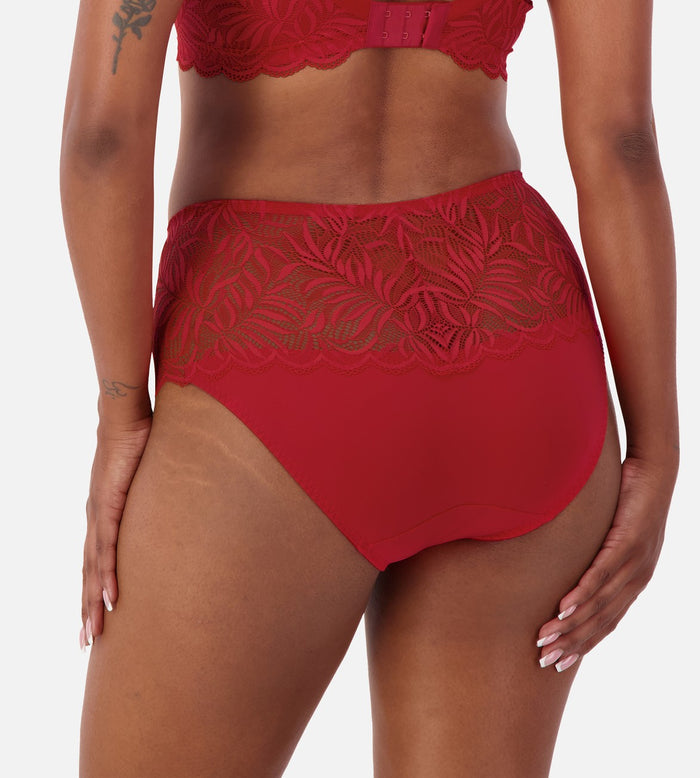 RED TRIUMPH ESSENTIAL LACE MAXI