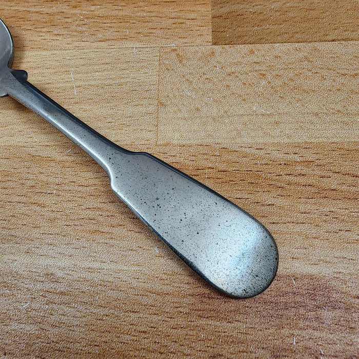Fiddle Handle Wing Spoon by Bailey, Banks & Biddle Flatware 5 7/8"