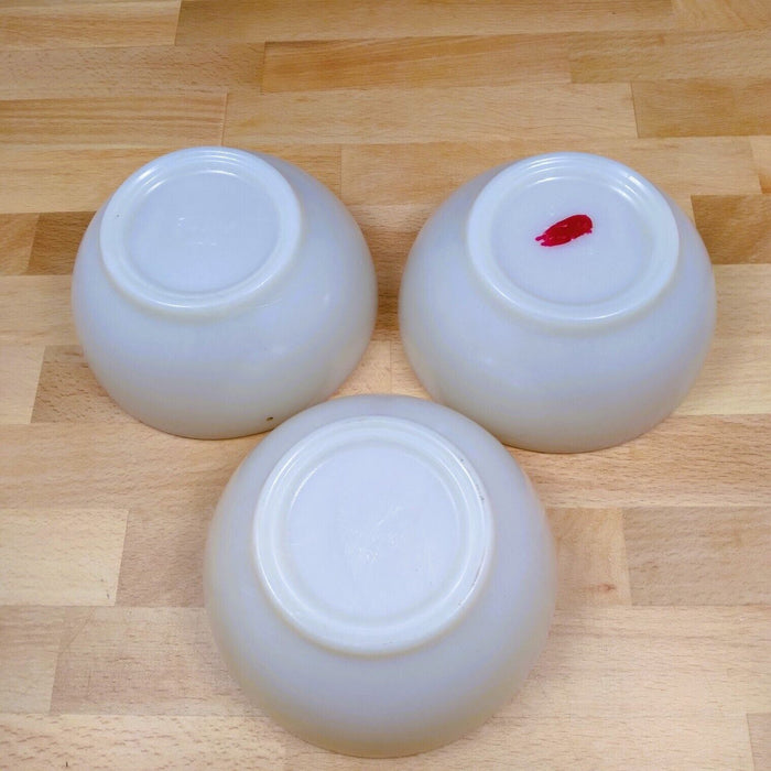Fire King Anchor Hocking Set of 3 Chili Cereal Bowls Ivory USA