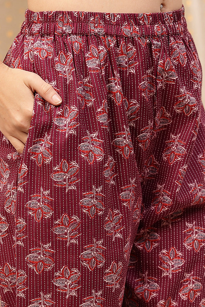 Comfort-focused image of the Floral Ed Zip Cotton Kurta Set, designed for style through pregnancy and postpartum.