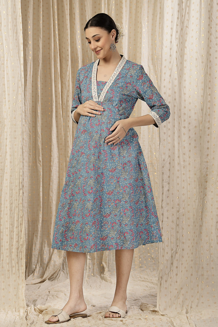 Back View of Floral Rayon Midi Dress with Feeding Zip and Pockets - Flattering Silhouette for Pregnancy