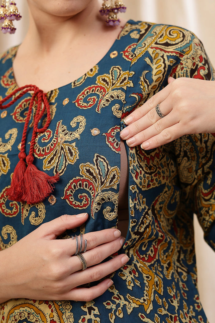 Full-length shot of model wearing the Floral Zip Cotton Kurta Set. Emphasizes the comfortable Relaxed Maternity.