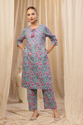 Floral Zip Cotton Cotton Kurta Set: Convenient Feeding for easy nursing, featuring a Relaxed Maternity silhouette.