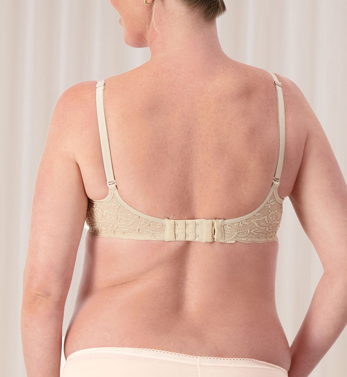 BEIGE TRIUMPH GORGEOUS MAMA LACE WIREFREE BRA
