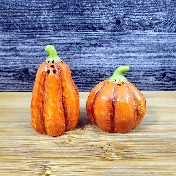 Halloween Salt Pepper Set Stitched Pumpkin Jack-o-Lanterns Fall Ceramic Blue Sky