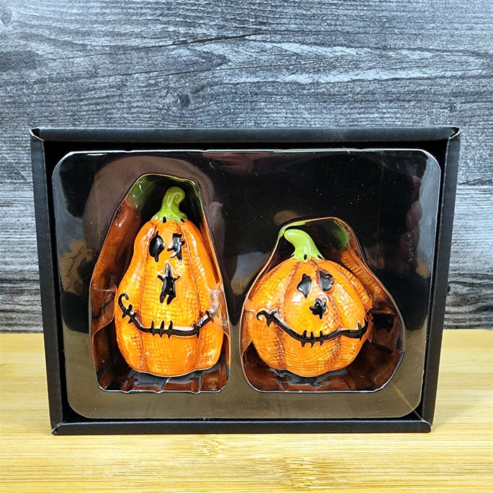 Halloween Salt Pepper Set Stitched Pumpkin Jack-o-Lanterns Fall Ceramic Blue Sky