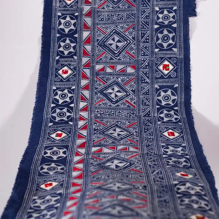 Vindigo blue geometric hemp fabric unrolled front view