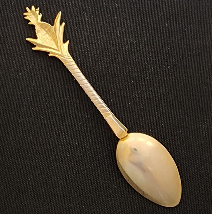 Hawaii Aloha State Pineapple Collectible Travel Souvenir Spoon 4 3/4" Gold Tone