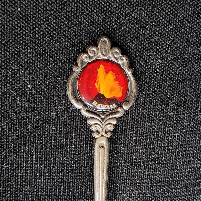 Hawaiian State Collectible Travel Souvenir Spoon 4.5" Kilauea Volcano Erupting