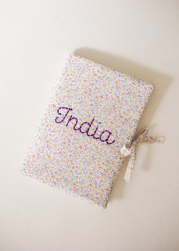 Health book cover - Giulia
