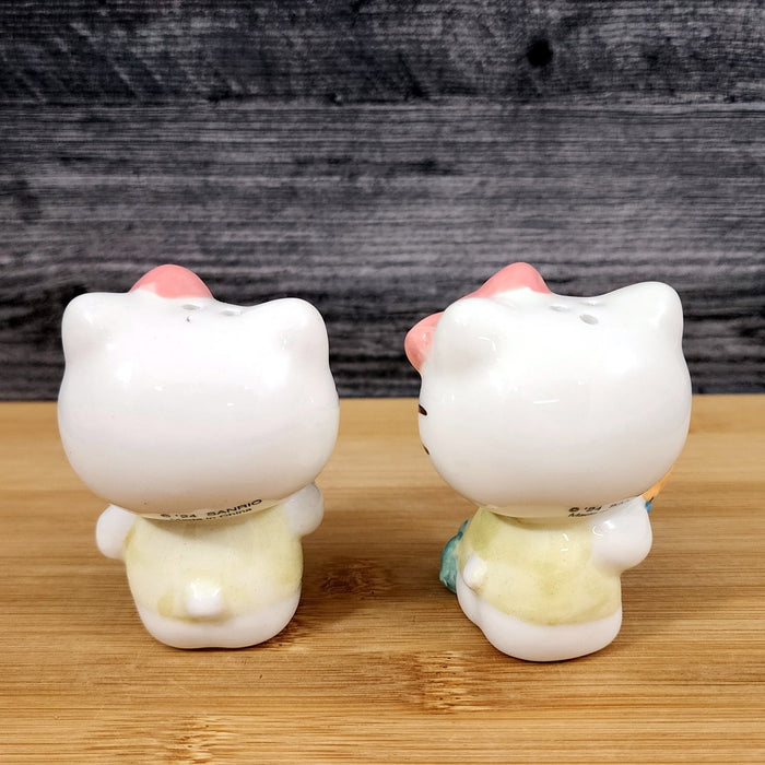 Hello Kitty Flower Gardening Salt Pepper Set Collectible Ceramic by Blue Sky
