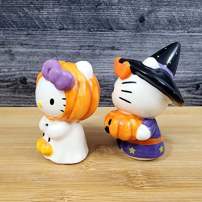 Hello Kitty Halloween Trick Treat Collectible Salt Pepper Set Ceramic Blue Sky