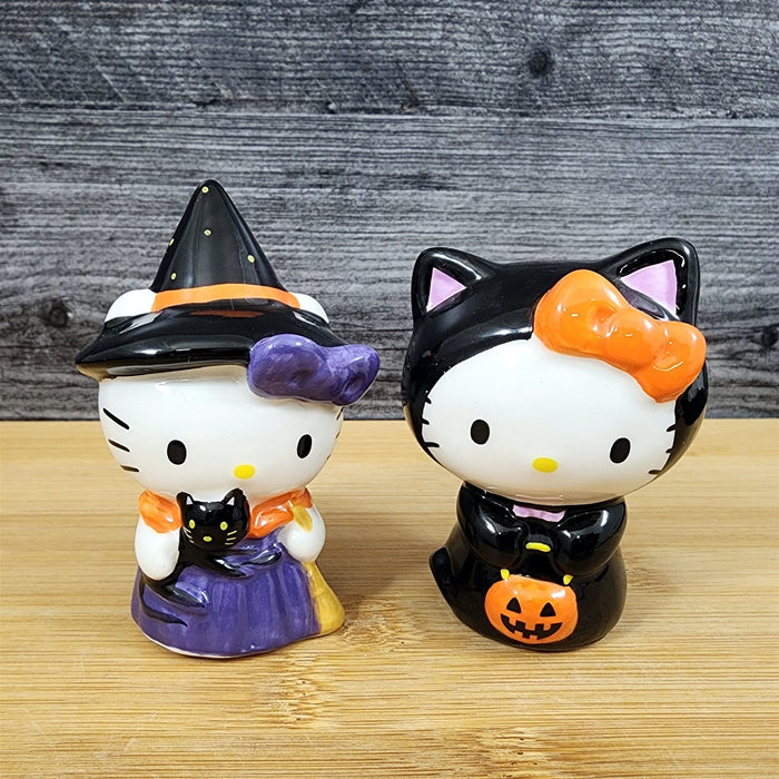 Hello Kitty Halloween Trick Treat Witch Costume Salt Pepper Set Ceramic Blue Sky