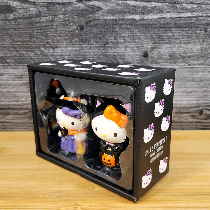 Hello Kitty Halloween Trick Treat Witch Costume Salt Pepper Set Ceramic Blue Sky