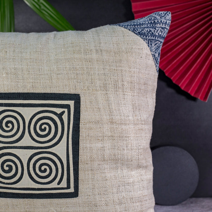 Hemp cushion cover, beige hemp, appliqué patch