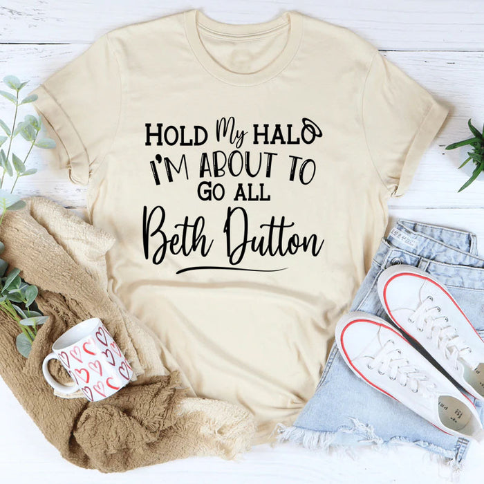 HOLD MY HALO I'M ABOUt LEttER CREW NECK LOOSE SHORt SLEEVE WOMEN'S tEET-Shirt