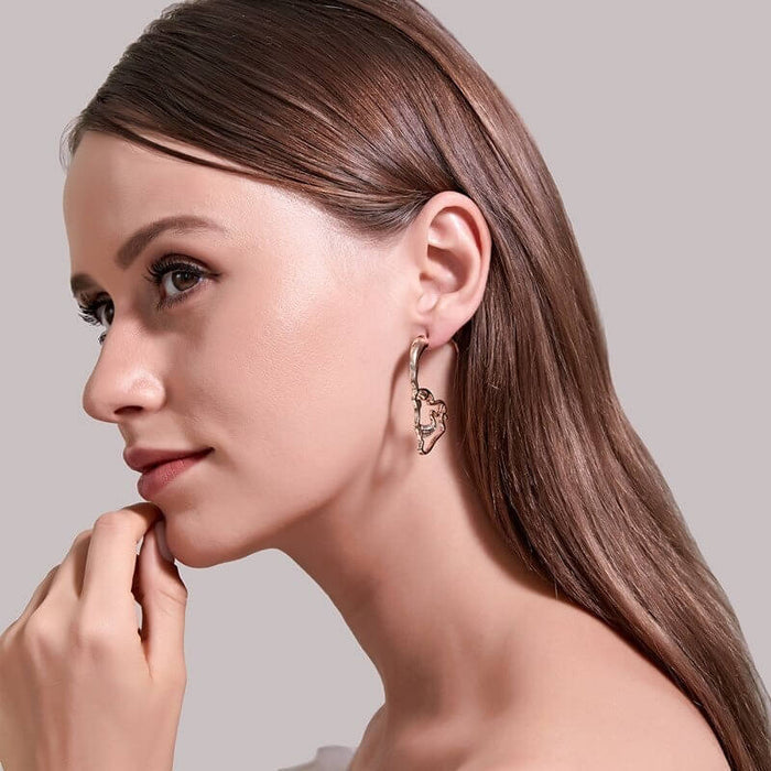 Hollow Skull Stud Earrings