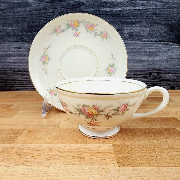 Homer Laughlin Countess Georgian Eggshell Set of 2 Floral Cup and Saucer F49N5
