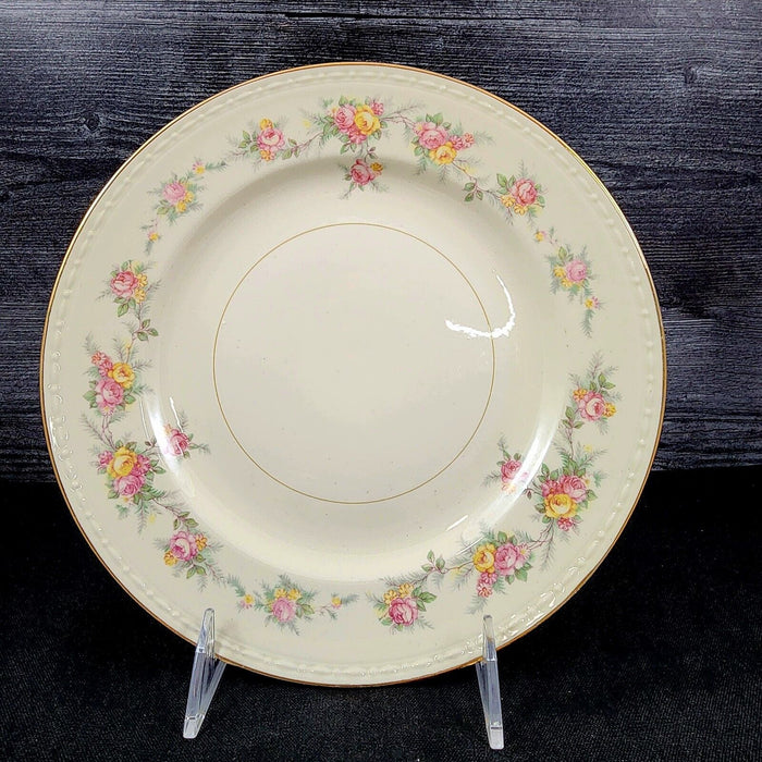 Homer Laughlin Countess Luncheon Plate 9" Georgian Eggshell Round D49N5
