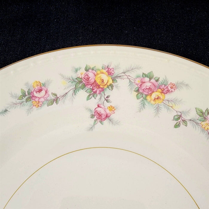 Homer Laughlin Countess Luncheon Plate 9" Georgian Eggshell Round D49N5
