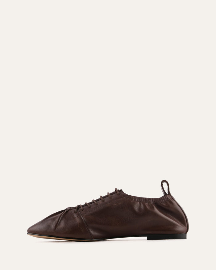 HUNTER CASUAL FLATS CHOCOLATE LEATHER