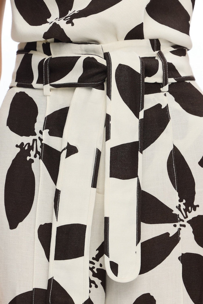 Jennifer Pant - SODA Fashion Haus
