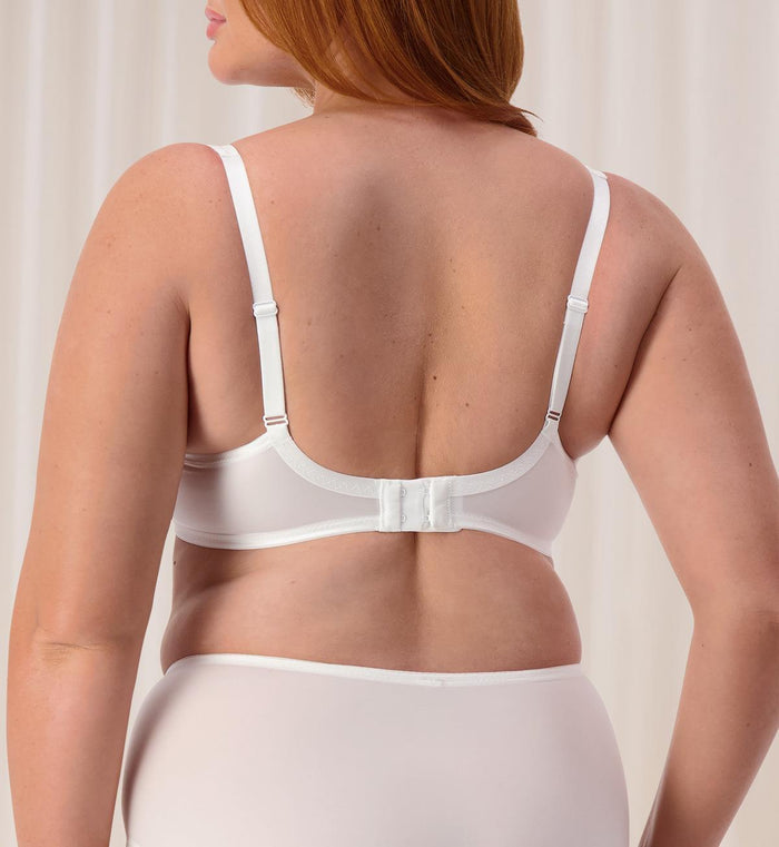 WHITE TRIUMPH LACY MINIMISER BRA