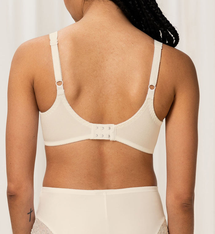 IVORY TRIUMPH LADYFORM SOFT BRA