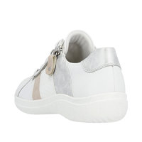 Louann 00 - Rose White