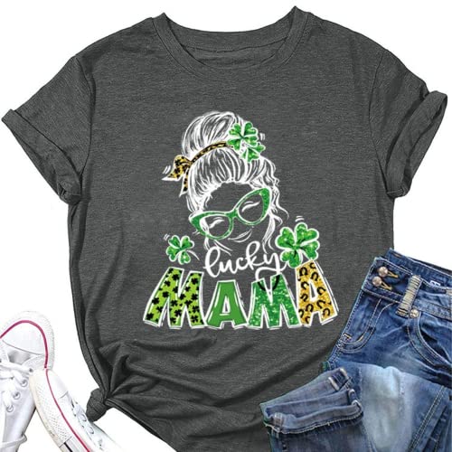 Lucky Mama T-Shirt Women St Patricks Day Gift for Mama